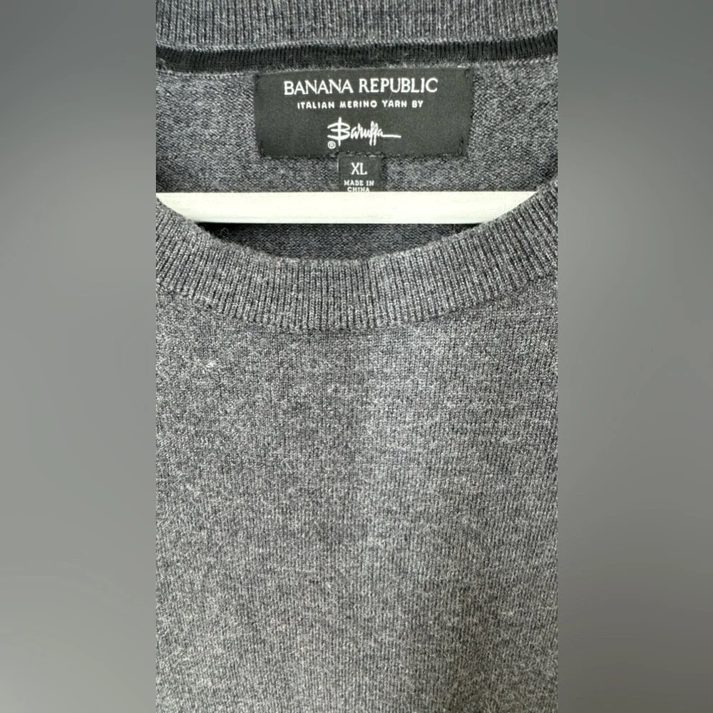 Banana Republic Italian Merino Wool Crew Sweater Dark Charcoal Heather XL - Picture 5 of 8